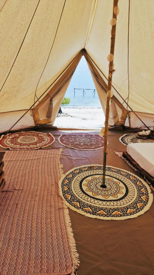 Tintipan Ashram Hostel & Glamping Tintipan Island Extérieur photo